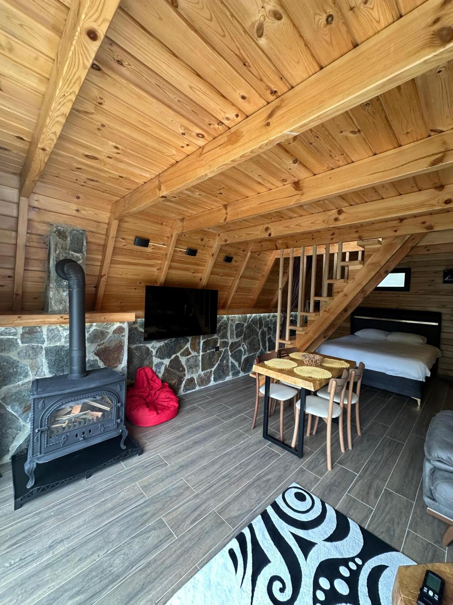 Ruby Bungalov Dogal Yasam Evleri Bed and Breakfast Pazar  Εξωτερικό φωτογραφία