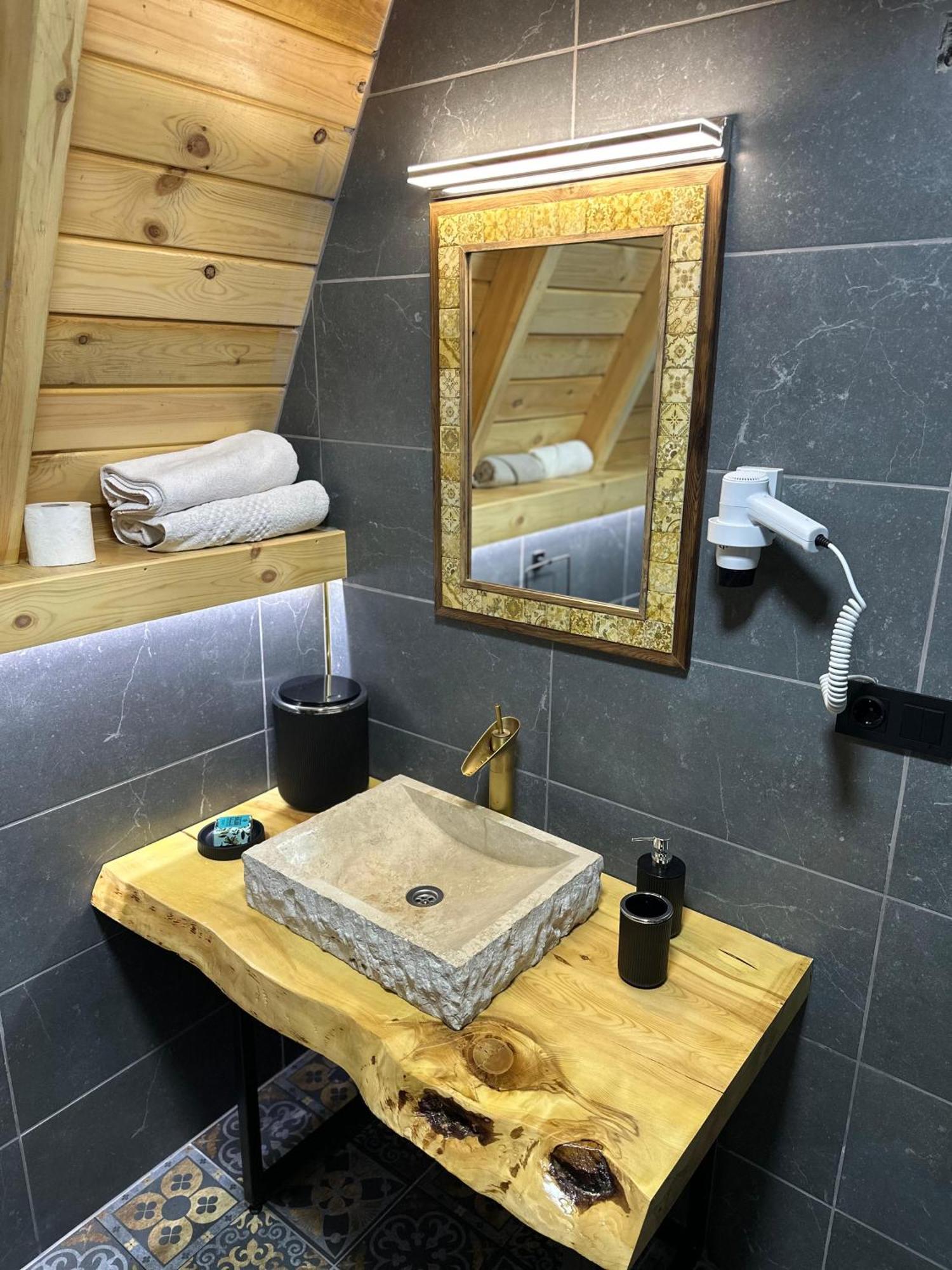 Ruby Bungalov Dogal Yasam Evleri Bed and Breakfast Pazar  Εξωτερικό φωτογραφία