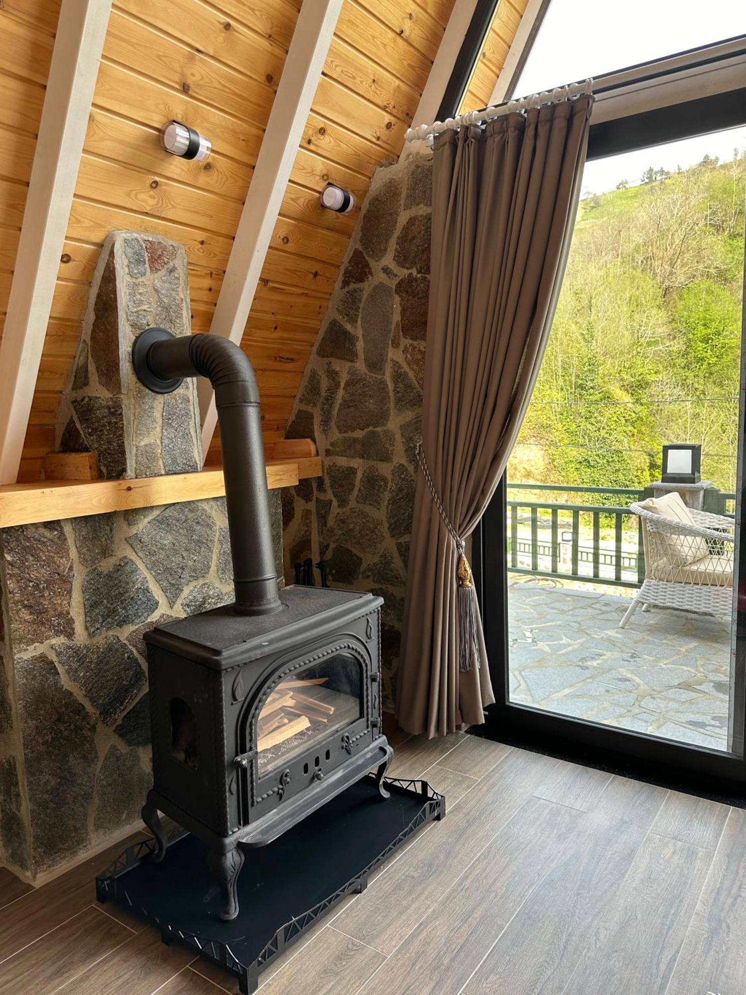 Ruby Bungalov Dogal Yasam Evleri Bed and Breakfast Pazar  Εξωτερικό φωτογραφία