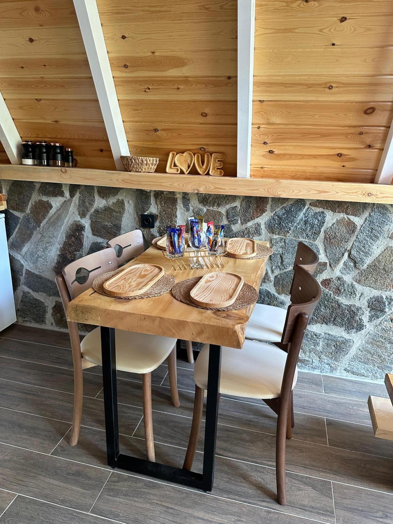 Ruby Bungalov Dogal Yasam Evleri Bed and Breakfast Pazar  Εξωτερικό φωτογραφία