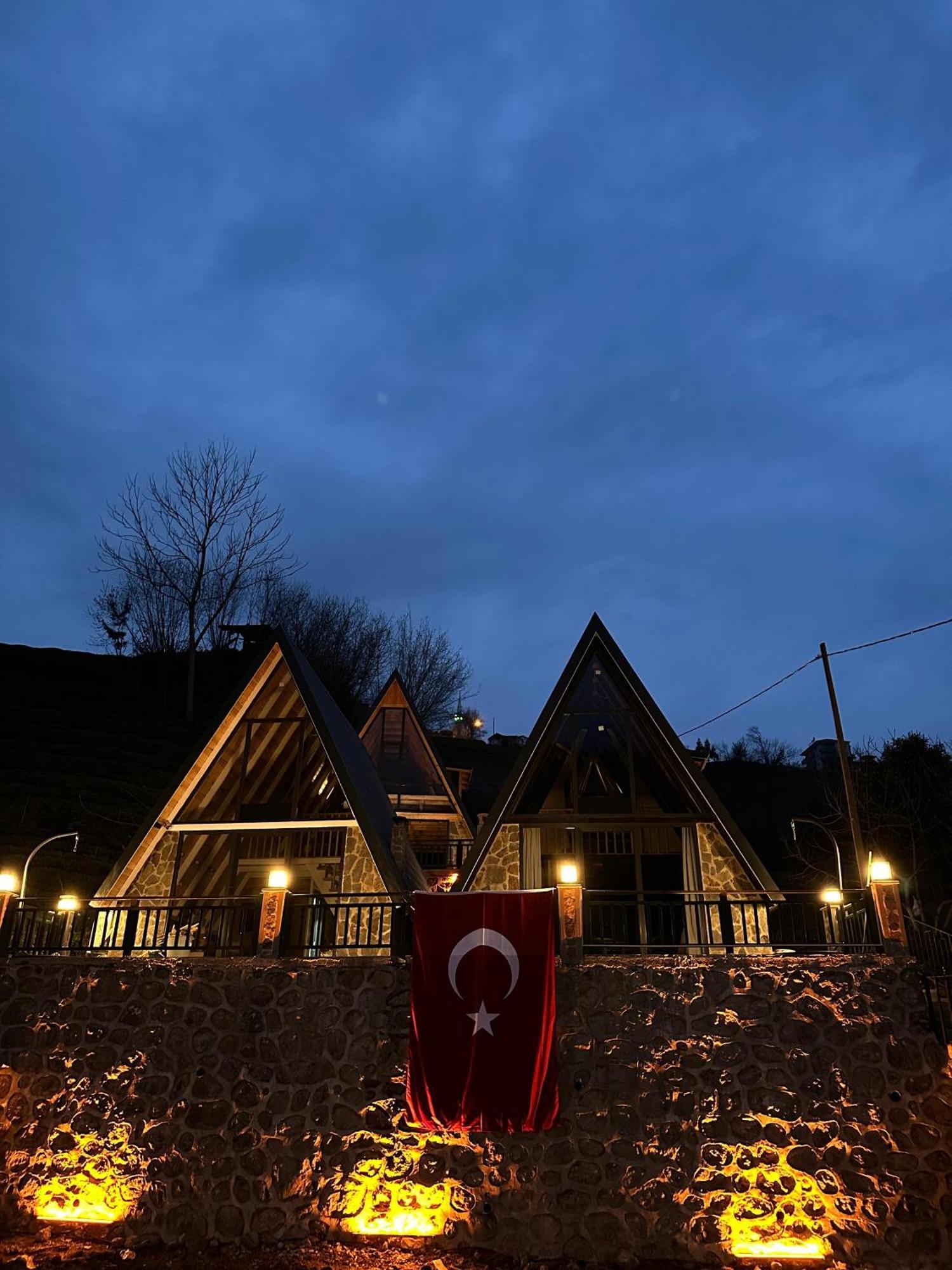 Ruby Bungalov Dogal Yasam Evleri Bed and Breakfast Pazar  Εξωτερικό φωτογραφία